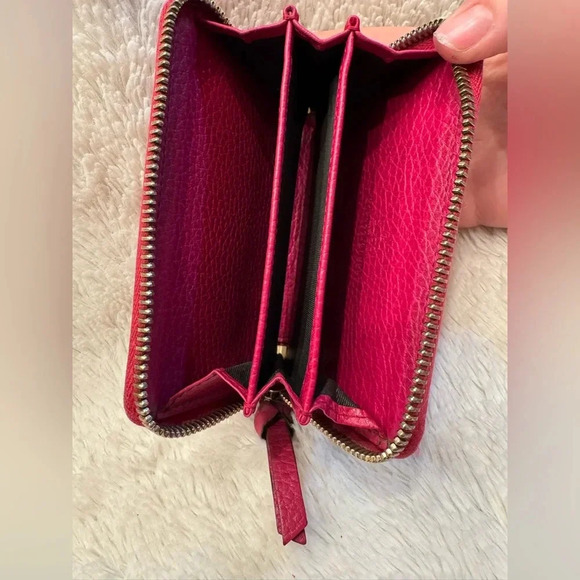 Vintage Gucci Zip Around Leather Wallet - Pink Calfskin - 1990s Pebbled Leather - Picture 7 of 9